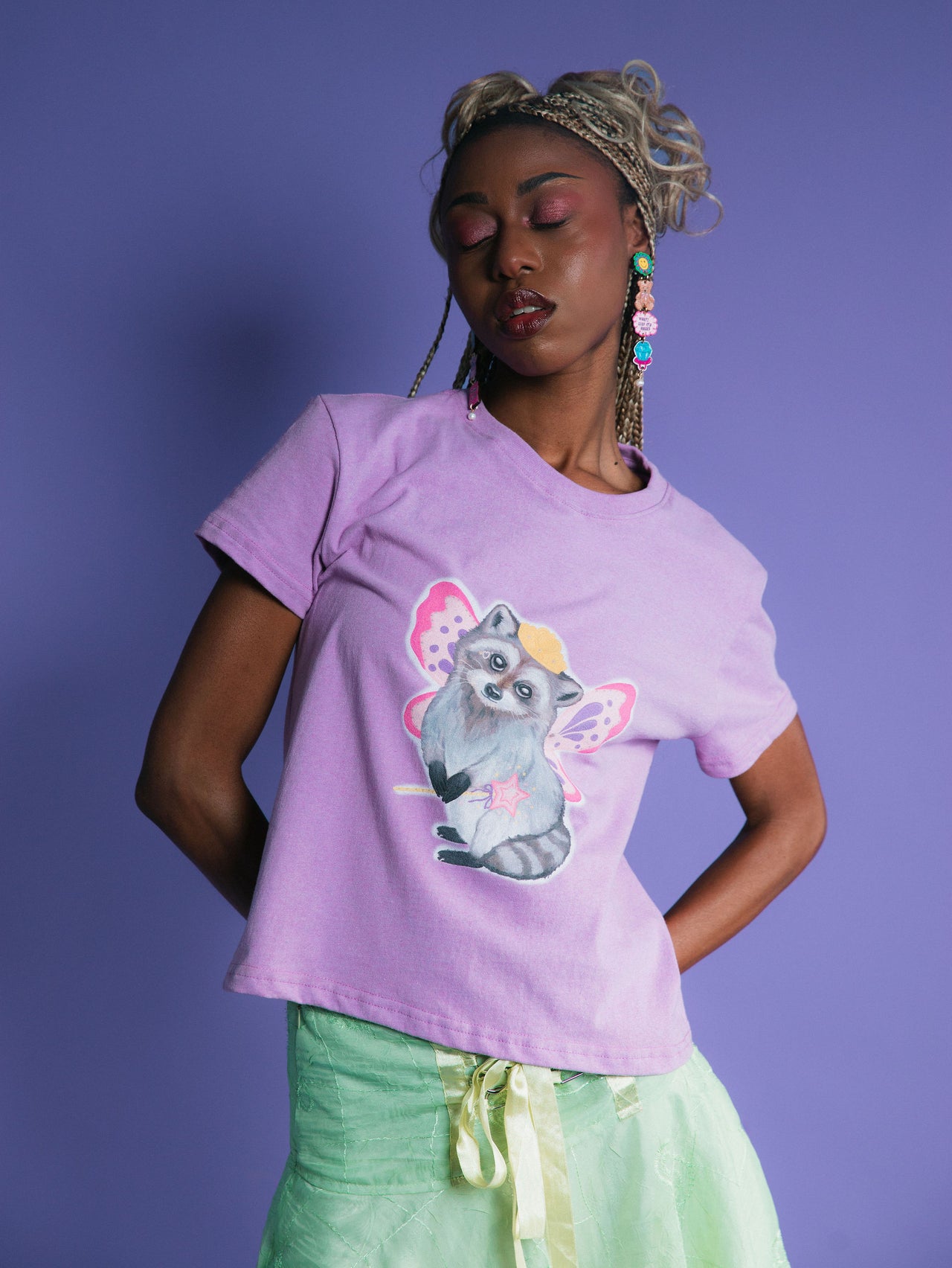 Raccoon Fairy Princess in 90's Boxy T-shirt